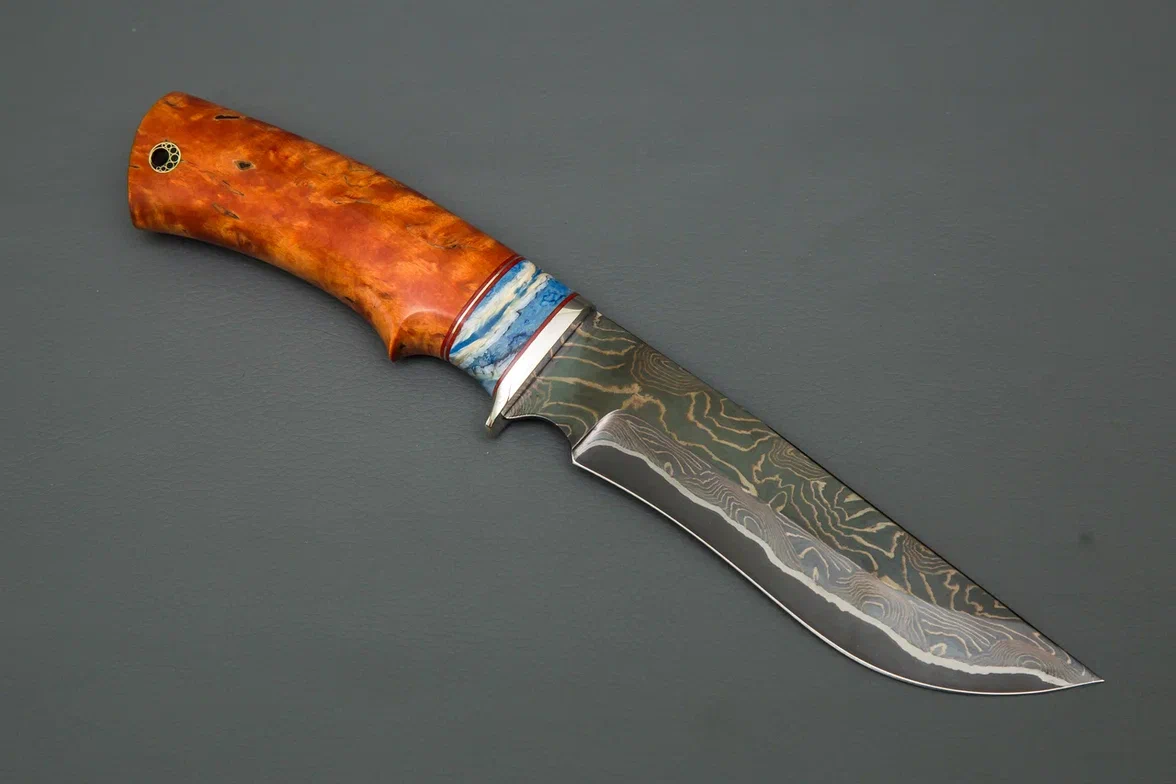 Нож Галеон ламиниров. сталь, мельхиор, зуб мамонта, карельская береза